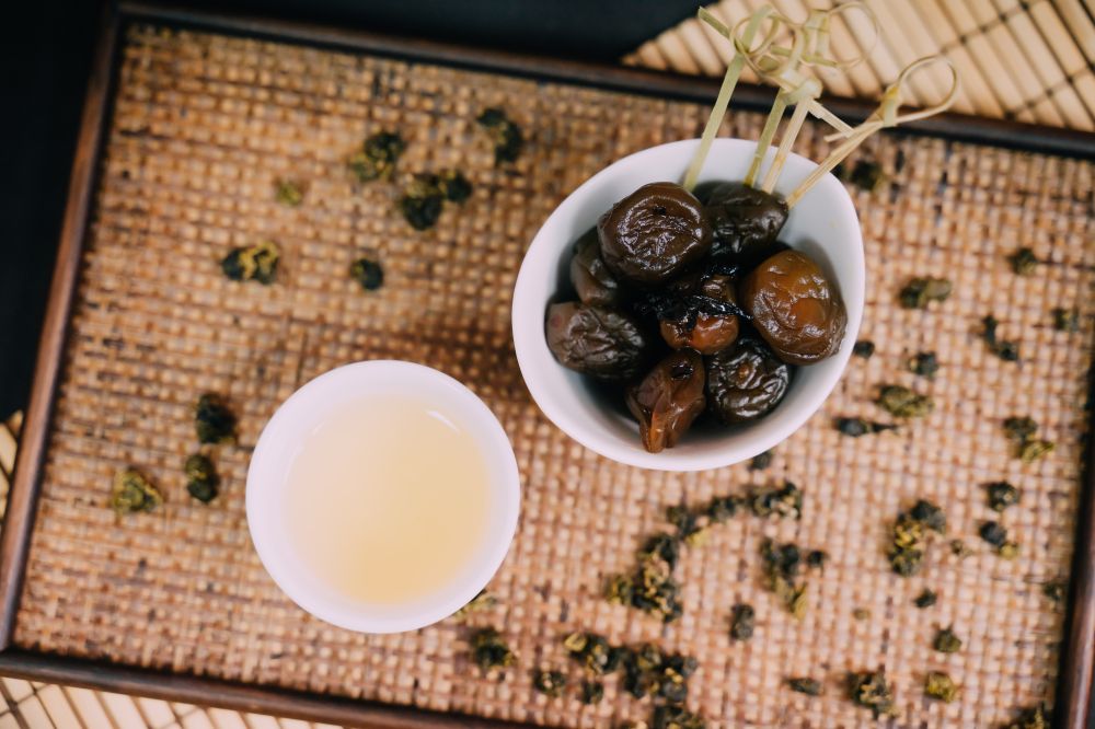 高山烏龍茶梅